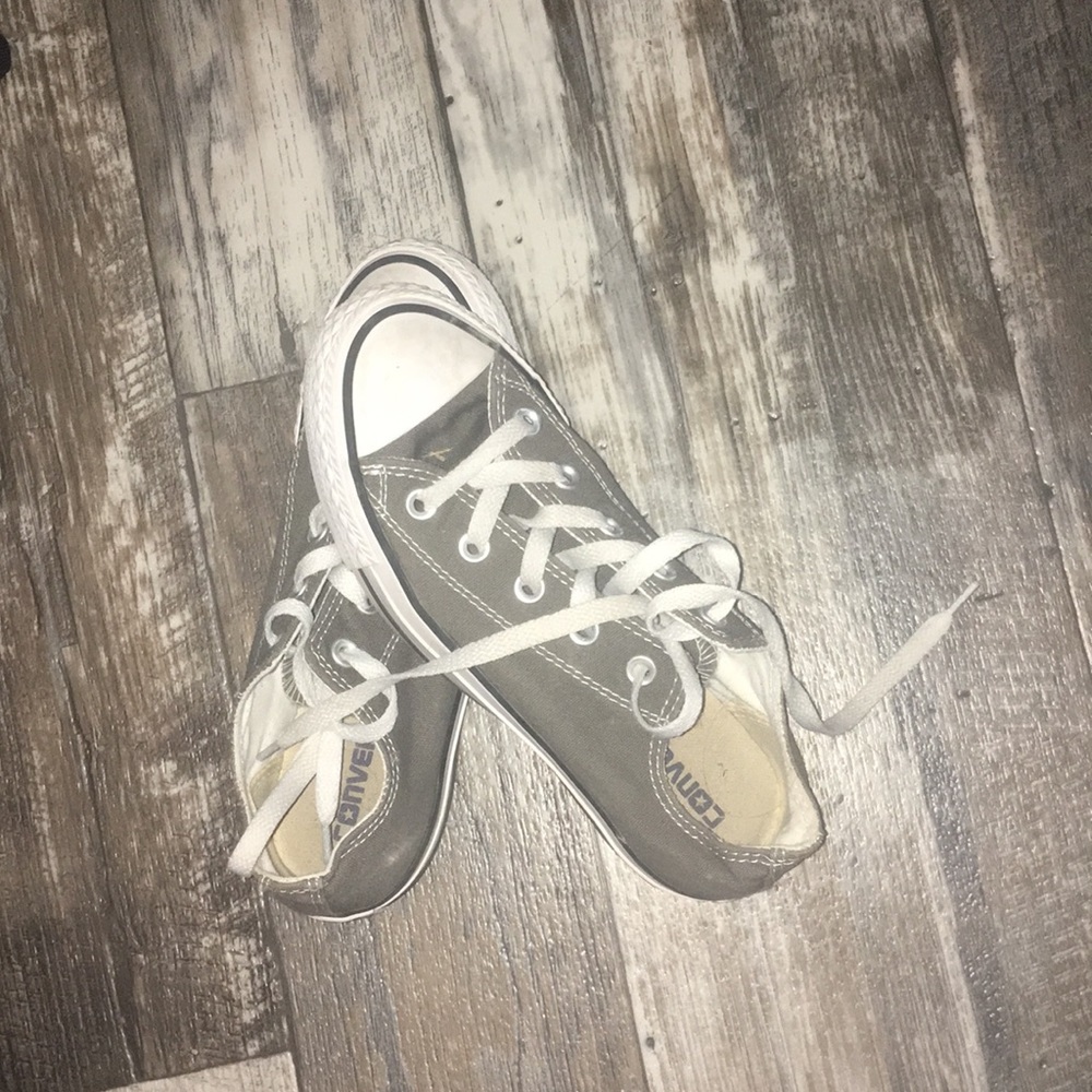 gray converse